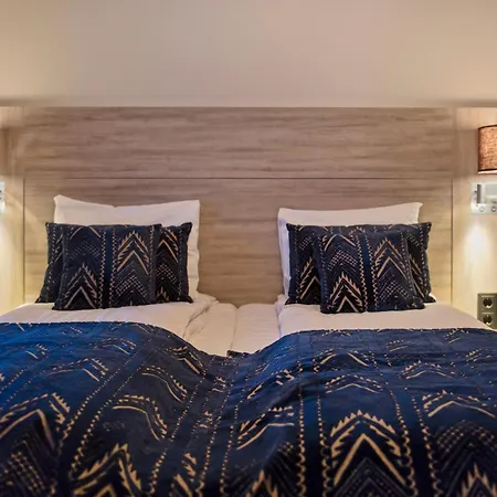 Radisson Blu Polar Hotel, Spitsbergen 4* Λονγκιαρμπίεν