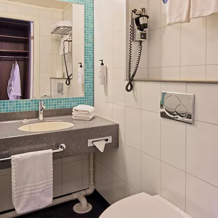 Radisson Blu Polar Hotel, Spitsbergen 4* Λονγκιαρμπίεν