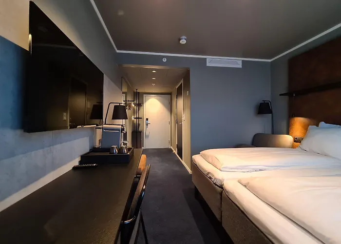 Radisson Blu Polar Hotel, Spitsbergen Отель Лонгйир